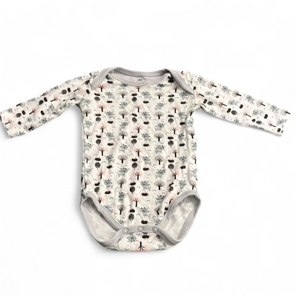 Cariloha Bamboo Deer Print Bodysuit